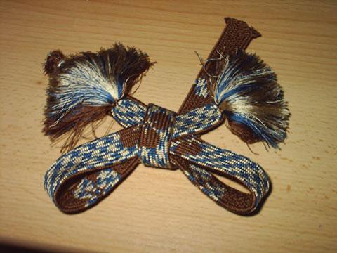 Tying flat haori himo