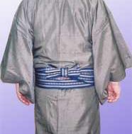 Instructions on how create the knots for your obi or hakama that are availble for men.
