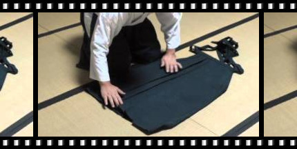 youtube thumbnail of 　How To fold hakama