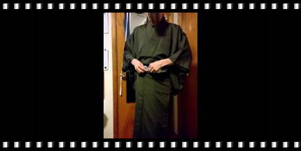 youtube thumbnail of wearing tabi