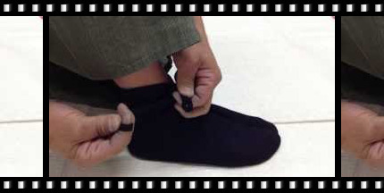 youtube thumbnail of wearing tabi